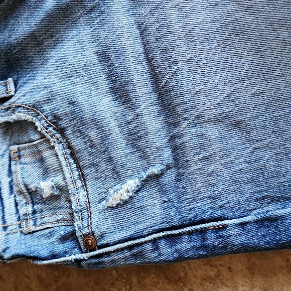 Silver NWT distressed jean shots womans size 24 - Picture 9 of 9